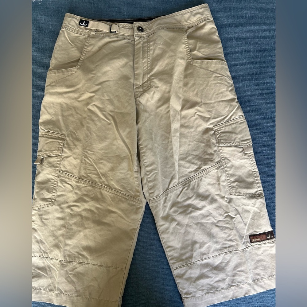 Prana Women’s Tan Cropped Cargo Pants